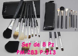 SET DE 8 BROCHAS